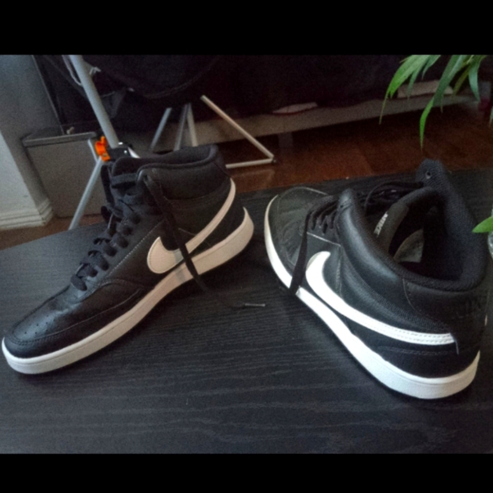 Size 8.5 mens - Nike Court Vision Mid Black White in good condition
